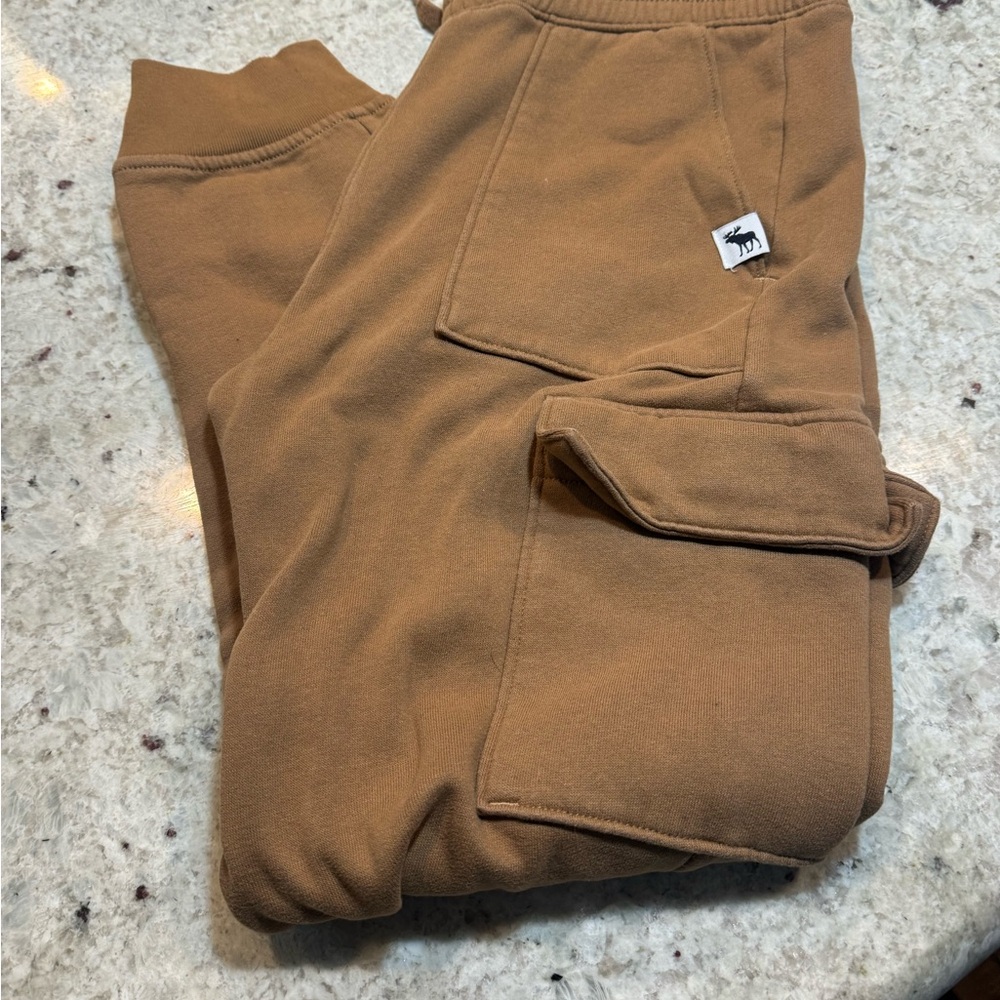 Abercrombie like new 13/14 sweatpants